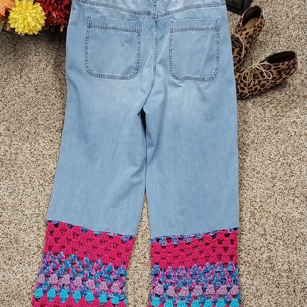 2922 Size 14r Wonderly Upcycled Crochet Pink, Purple and Green Wide Leg Jeans - Picture 3 of 6